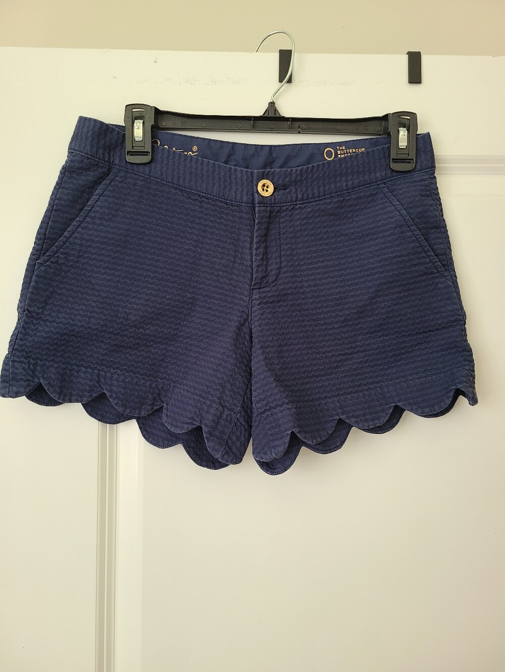Lilly Pulitzer Navy Scalloped Trim The Buttercup Short